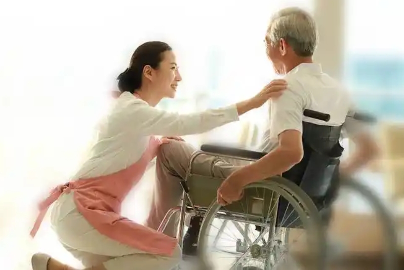 照顾老人